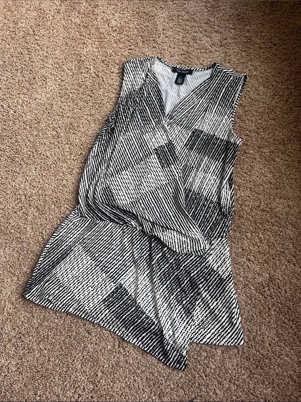 White House Black Market Black & White Asymmetrical Wrap Dress